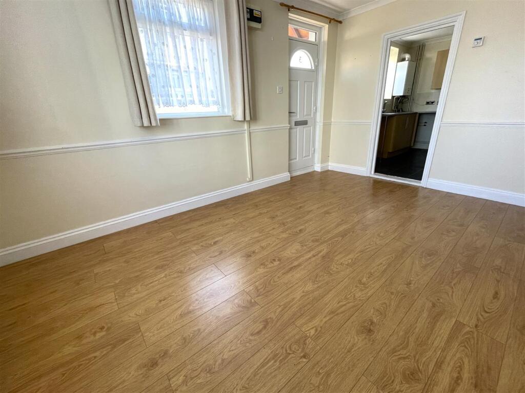 House in Portsmouth - View 6