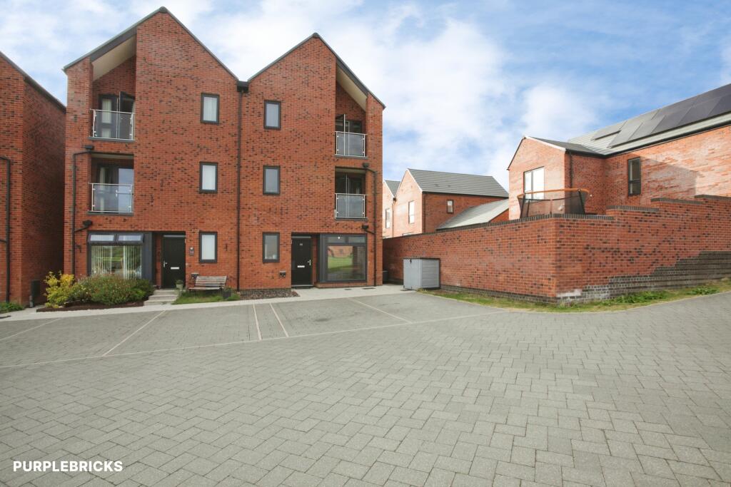 Main image of property: Wren Way, Daventry, NN11