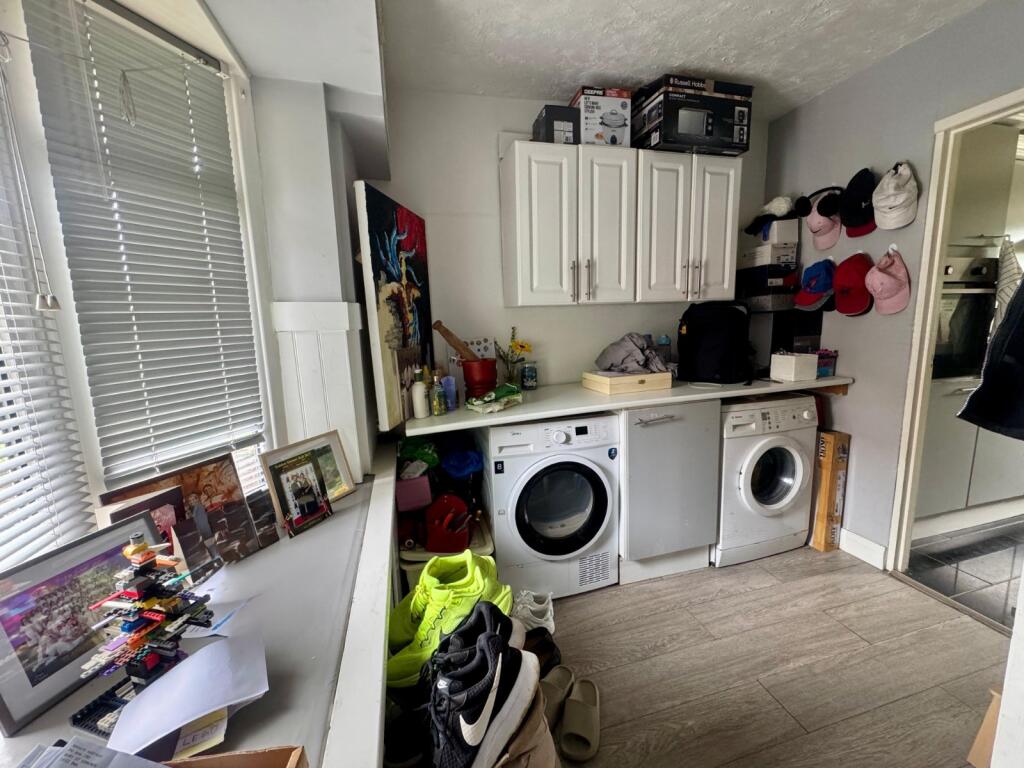 House in Birmingham, Falcon Lodge, Sutton Coldfield - More