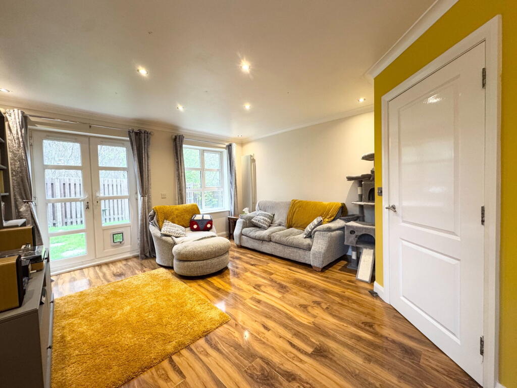 House in Kirklees, West Yorkshire - More