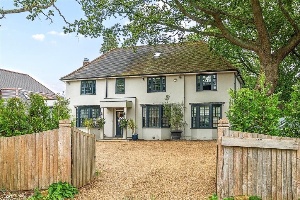 Main image of property: Barnet Road, Arkley, Hertfordshire, EN5