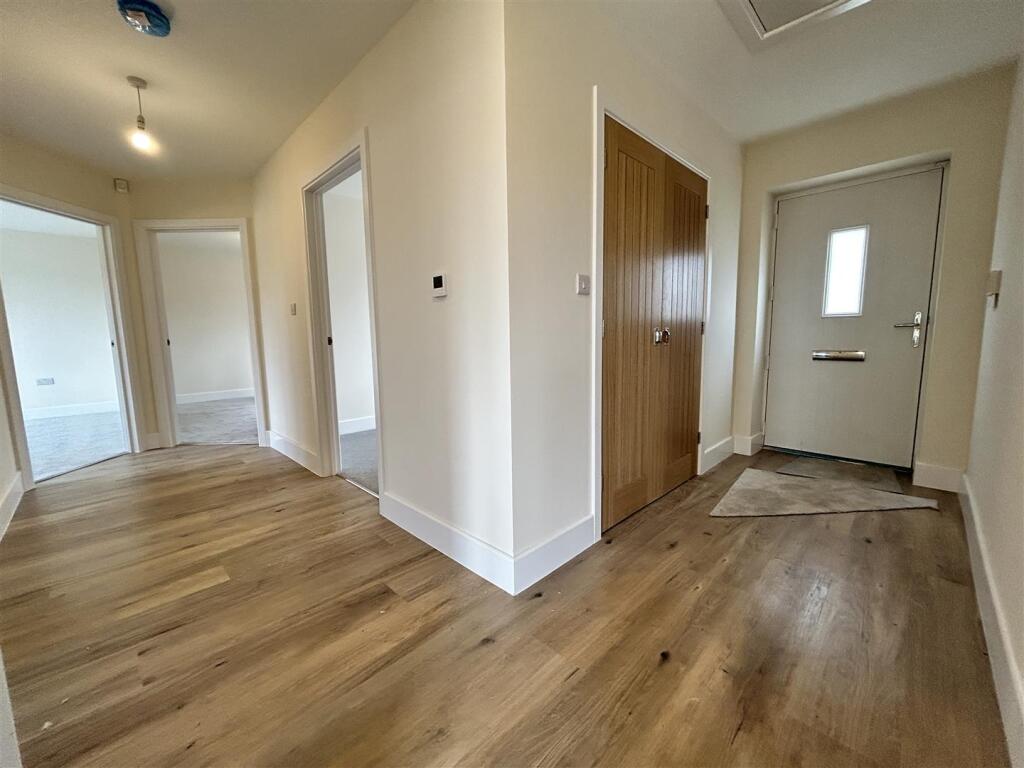 St Johns Drive, Kilburn, Belper photo 5
