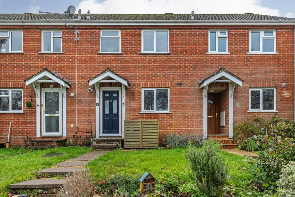 2-bed terraced on Tees Farm Road, Colden Common, SO21, £280,000