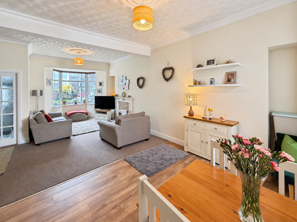 House in Swansea, Cockett - More