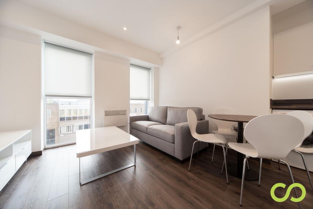 Main image of property: Park Crescent, Park Street, Luton, LU1