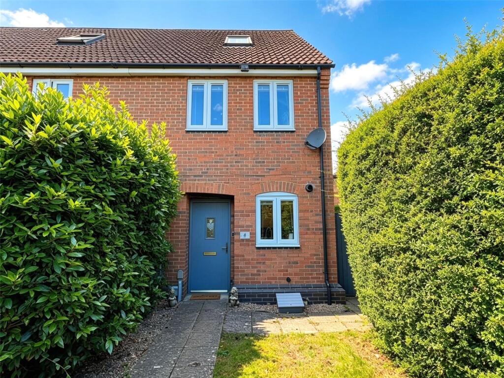 Main image of property: Mossop Court, STRATFORD-UPON-AVON, Warwickshire, CV37