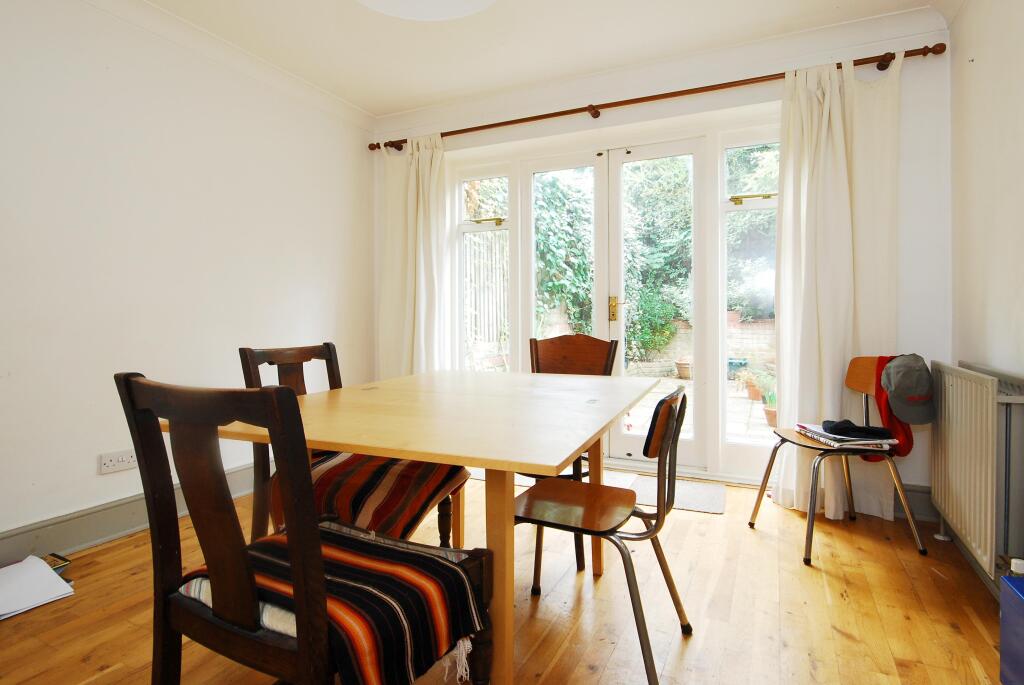 House in London, Clapham - View 2