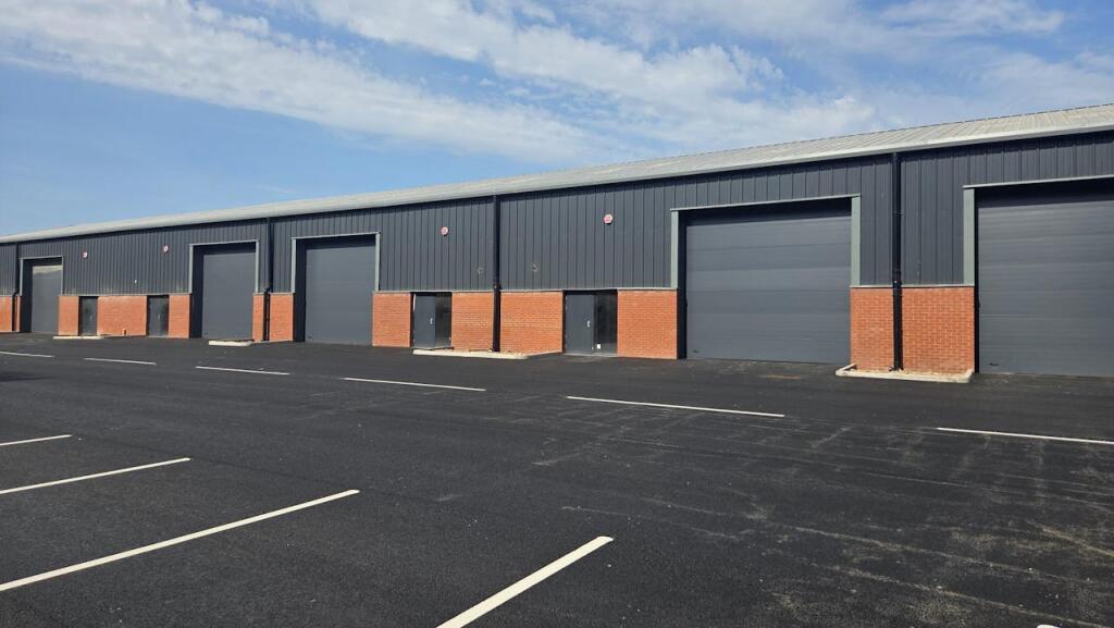 Main image of property: Bays 1-4, Spread Warehouse, Haveringland, Norwich, NR10 4PR