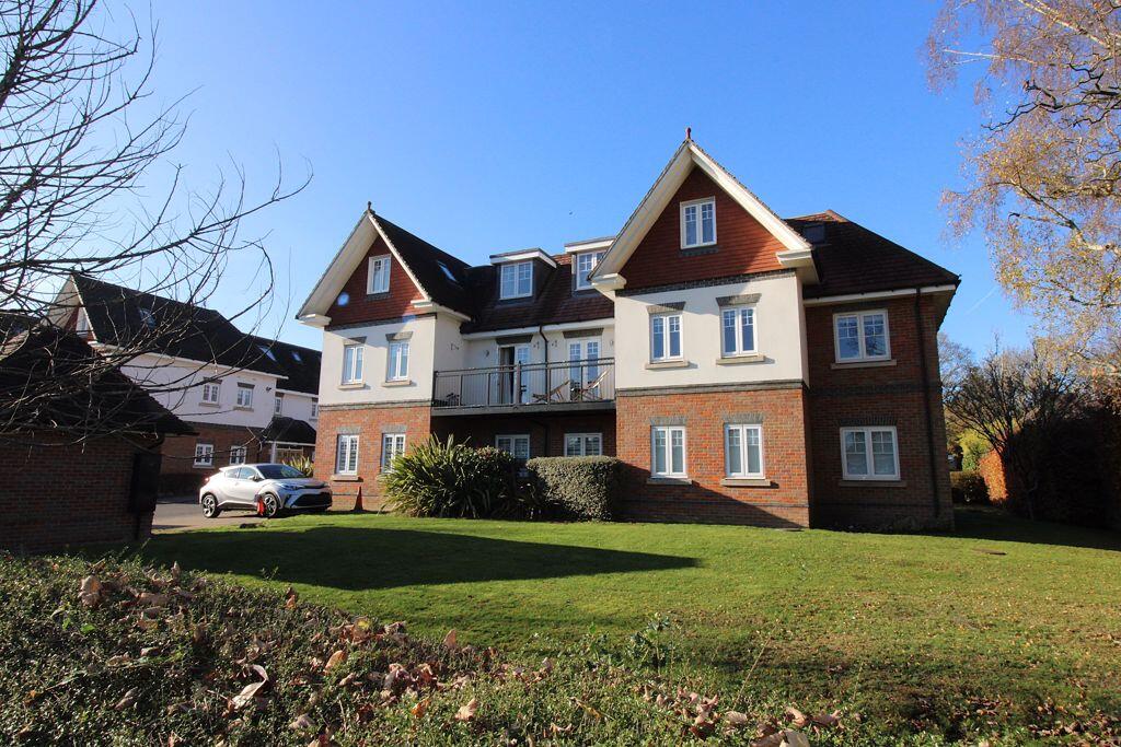 Main image of property: Banstead