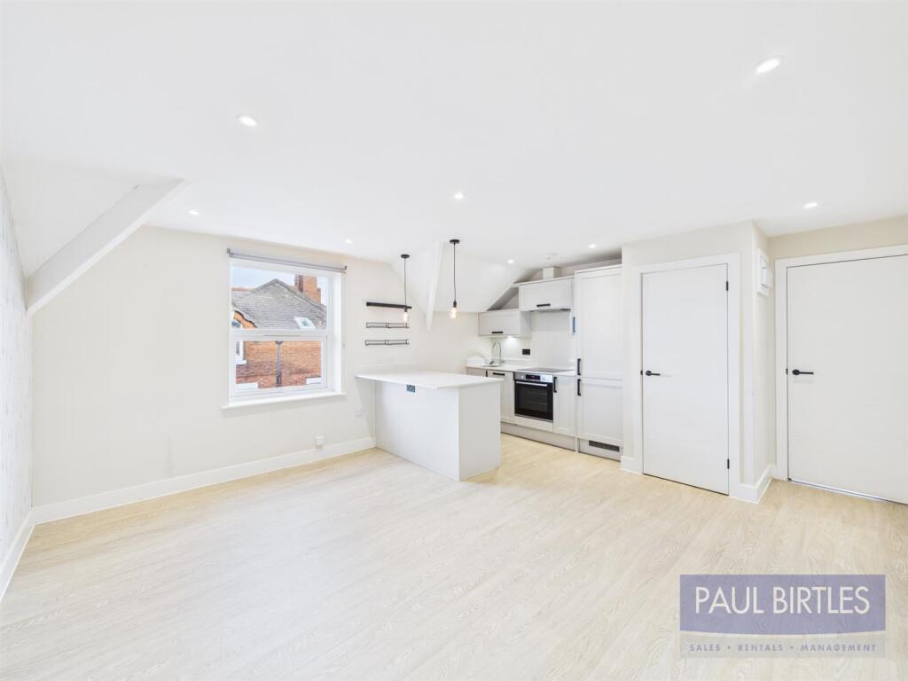 Main image of property: Station Road, Urmston, Trafford, M41 9JN