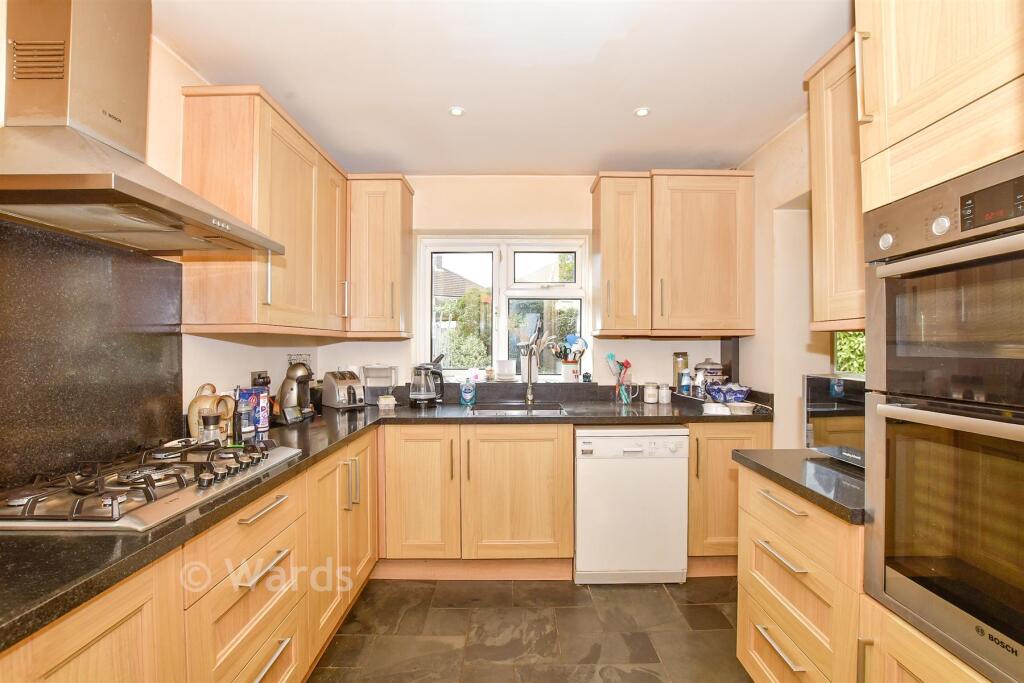 House in Tonbridge and Malling, Kent - View 3