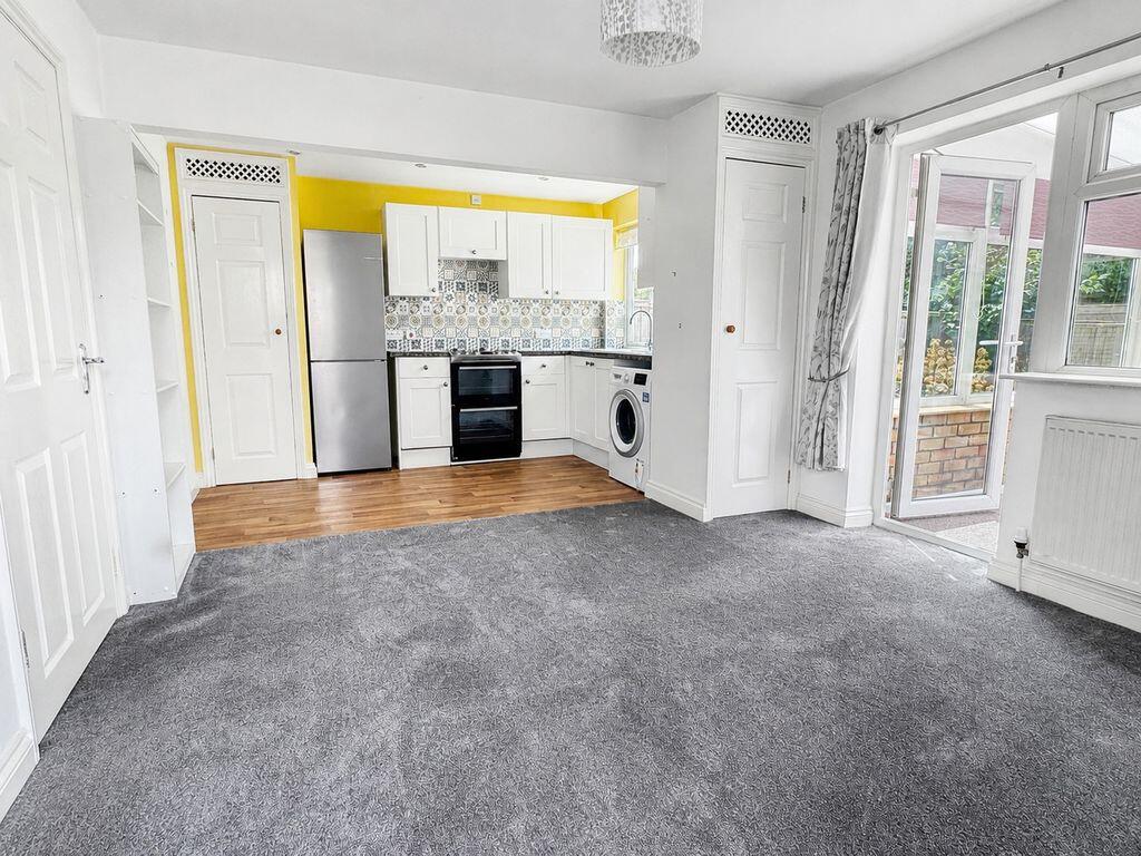 Apartment in Portsmouth - View 2