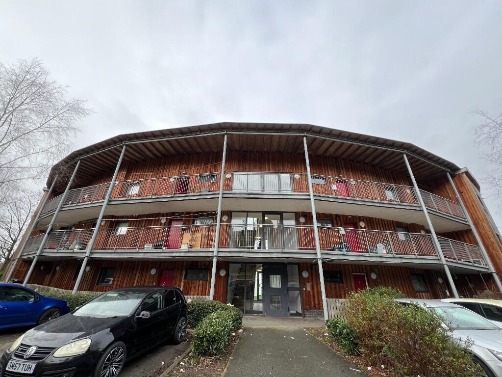 Main image of property: Ridge Close, Huddersfield, West Yorkshire, HD4