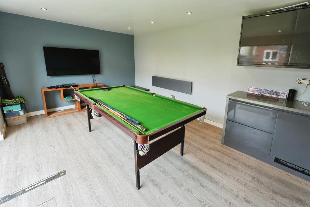 Additional image 22 of Chestnut Road, Oldbury, B68