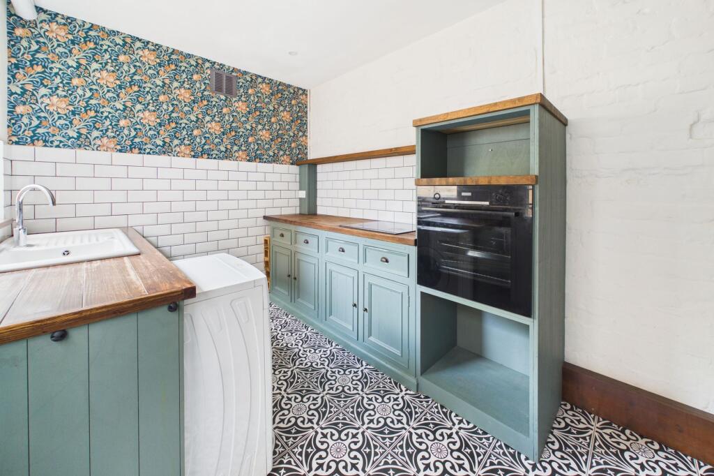 House in Stockton-on-Tees - More