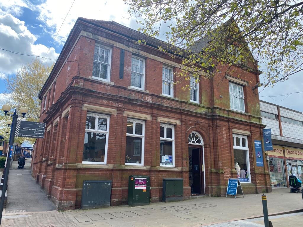 Main image of property: 4 High Street, Swadlincote, Derbyshire, DE11