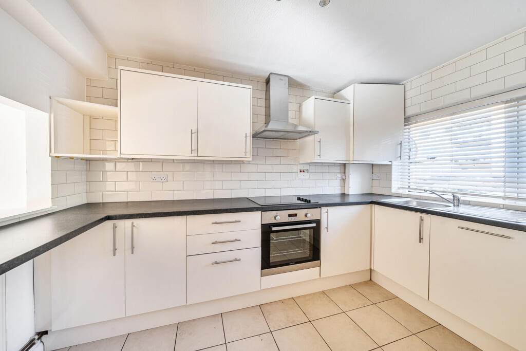 House in London - View 3