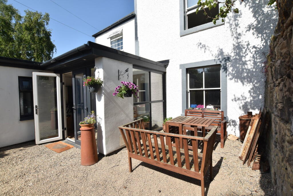 House in Wirral, Liverpool City Region - View 3