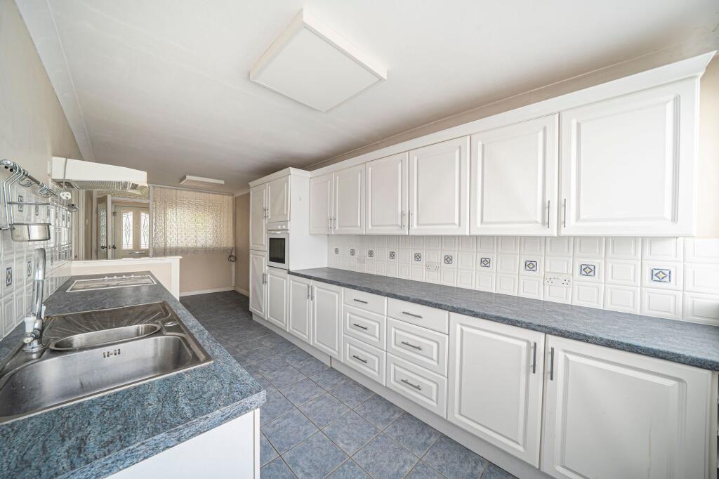 House in Test Valley, Andover - View 3