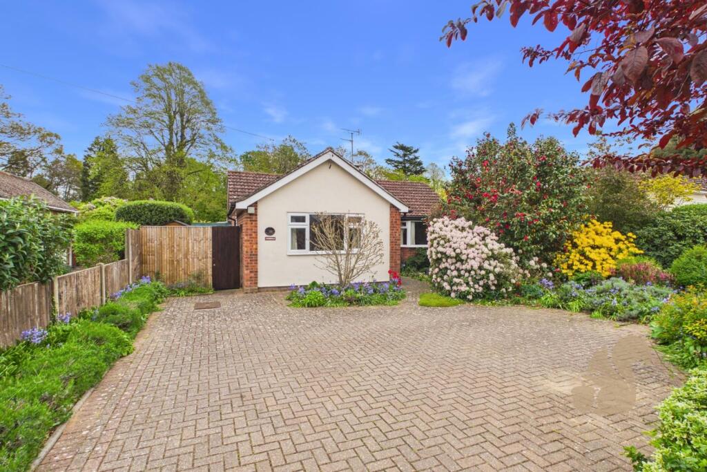 Main image of property: Straight Road, Lexden