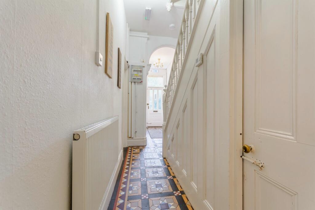 House in Nottingham, Mapperley Park - View 3