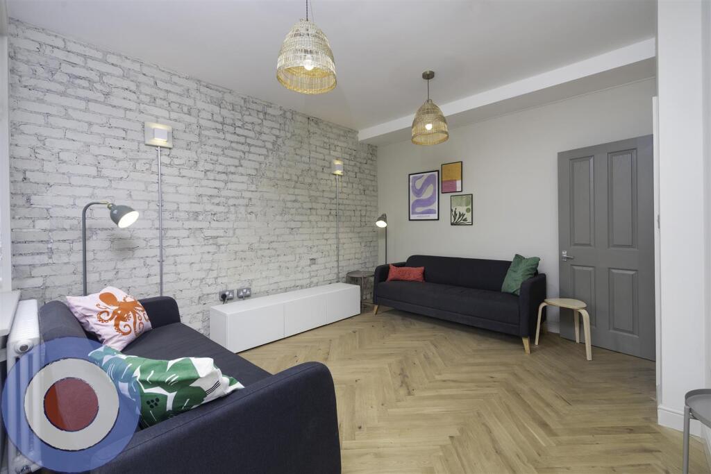 1 bedroom house for rent