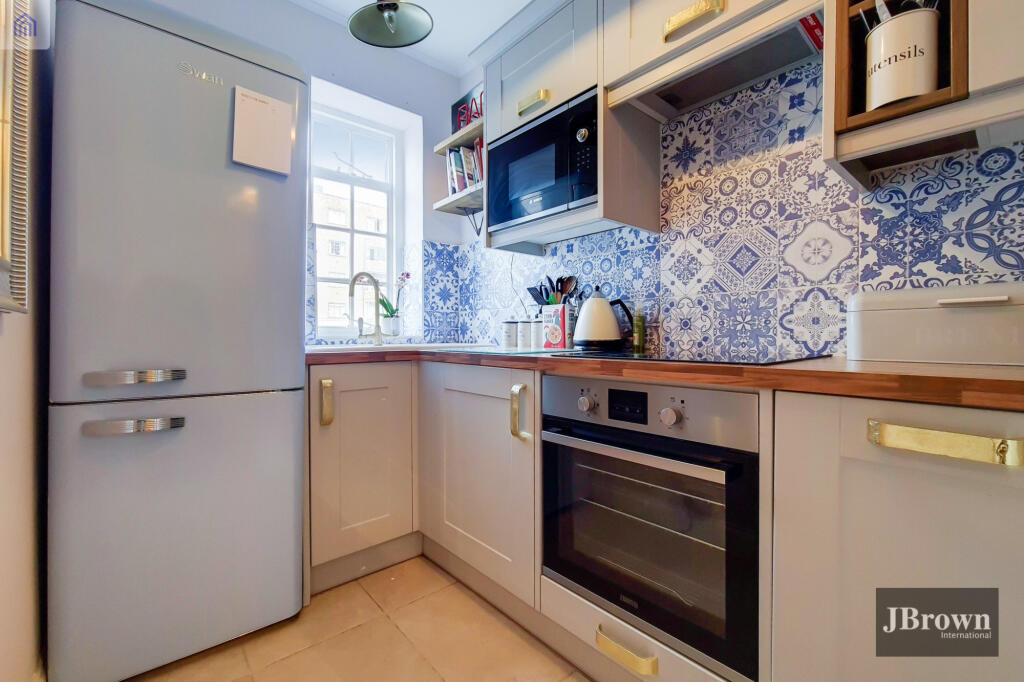 Main image of property: Wavertree Court, London, London, SW2