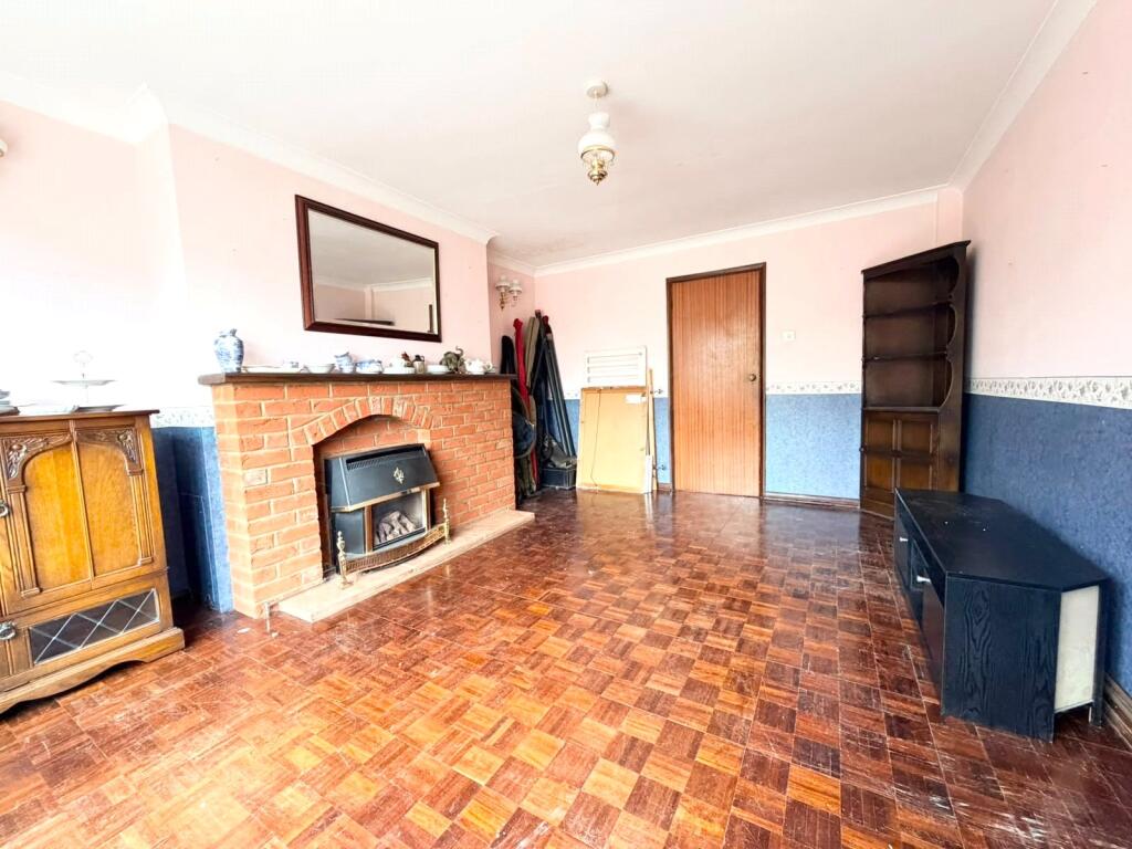 House in Swindon - View 5