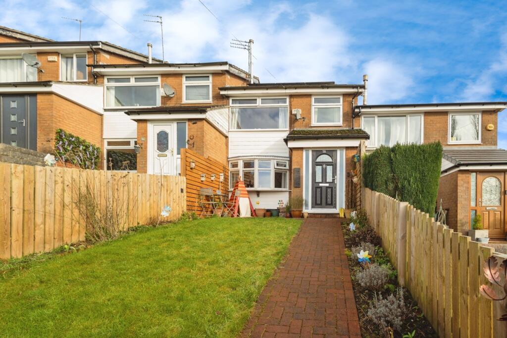 Main image of property: Barnfield Road, HYDE, Cheshire, SK14