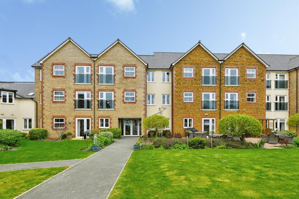 Main image of property: Valentine Road, Hunstanton