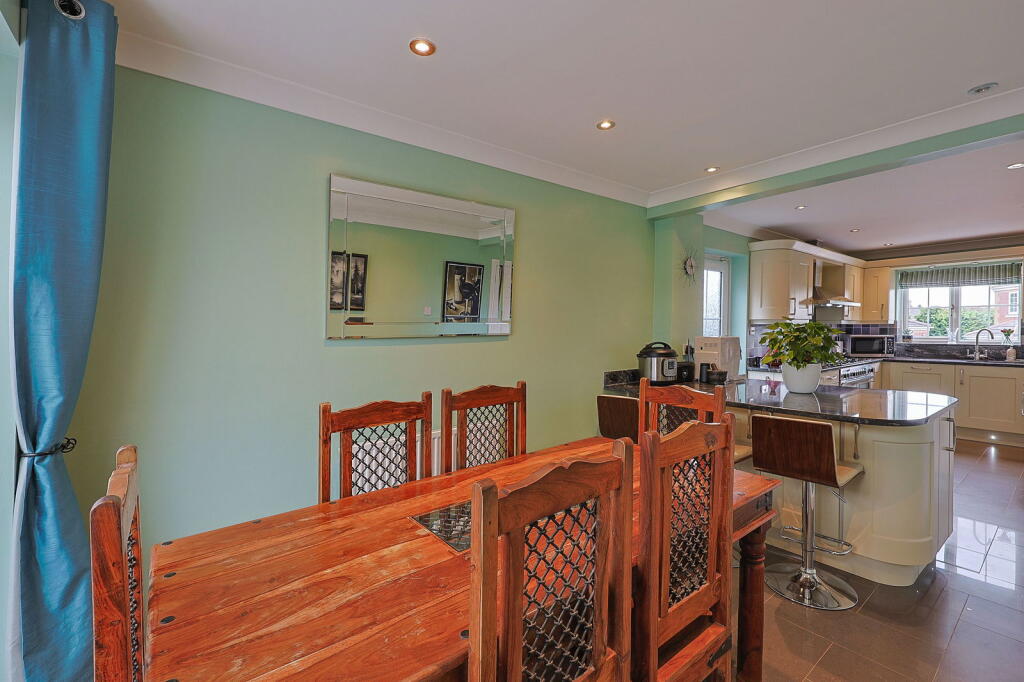 Additional image 16 of ROWLEY REGIS, Burmese Way