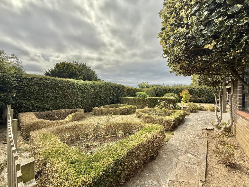 Additional image 36 of Ilchester Road, Yeovil, Somerset