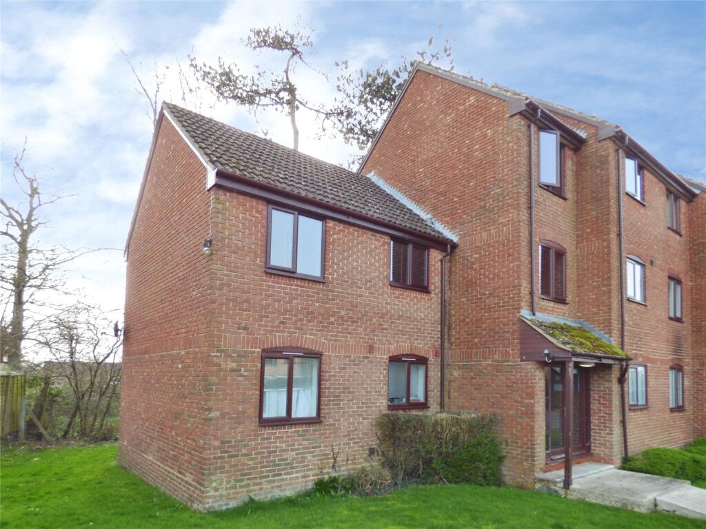 Main image of property: The Hawthorns, Marlow Road, Bishops Waltham