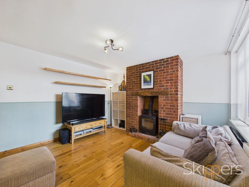 House in Tonbridge - More