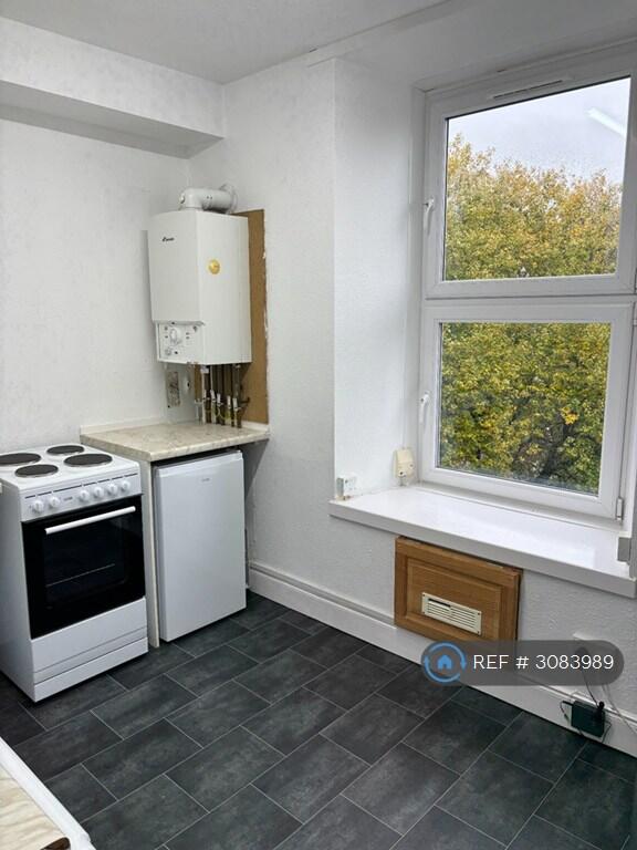 Apartment in Dundee - View 3