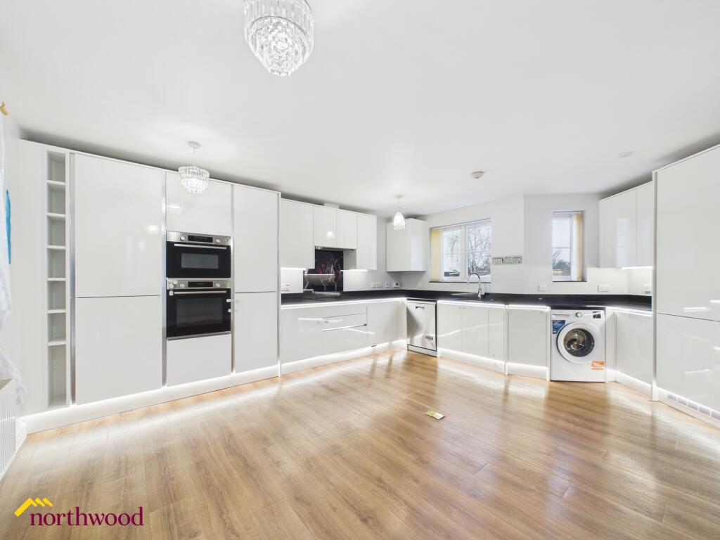 Main image of property: Rosemary Drive, Banbury, OX16