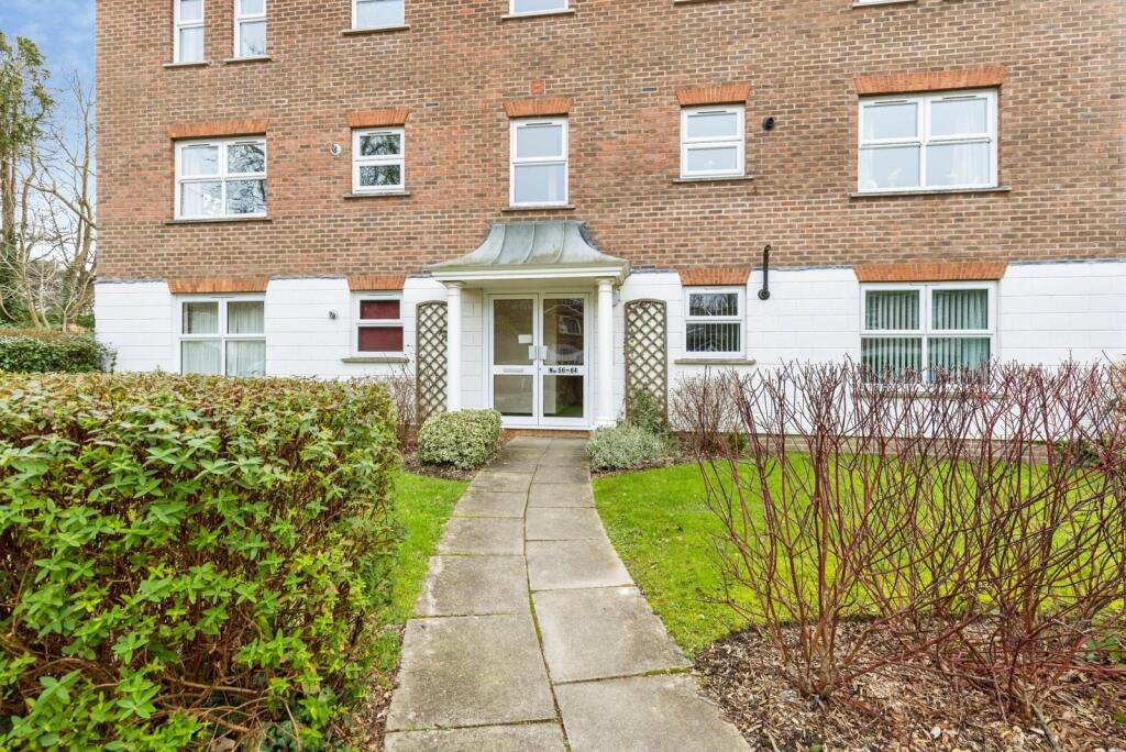 Main image of property: Greenacres, North Parade, Horsham, West Sussex, RH12