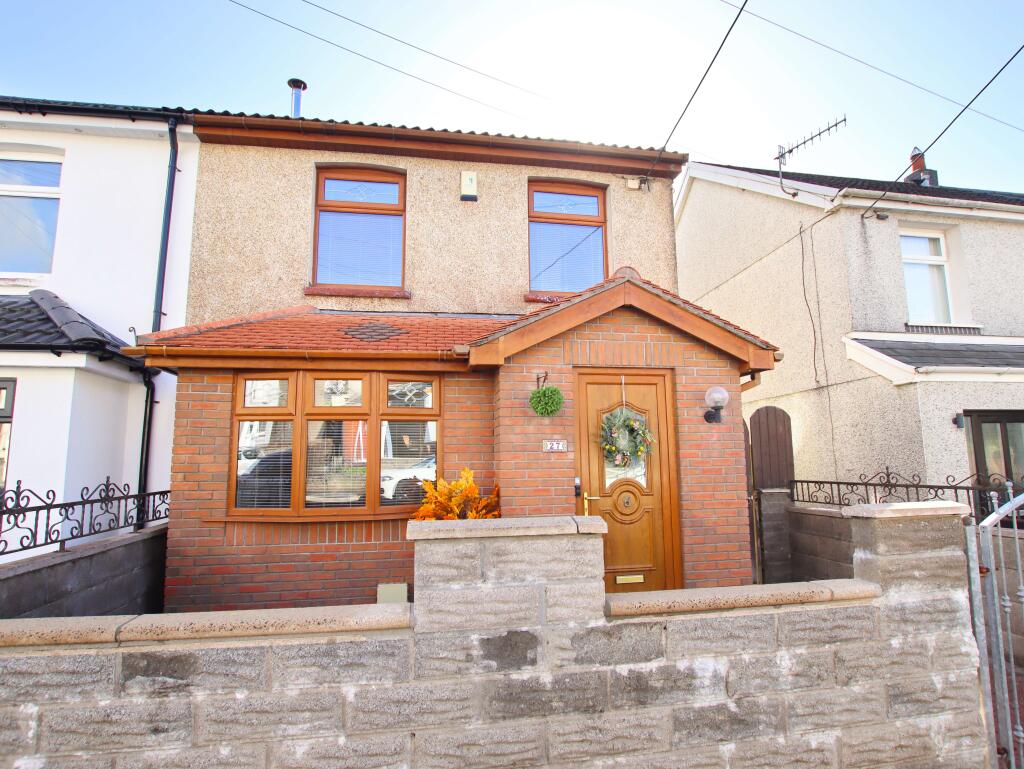 Main image of property: Oak Street, Gilfach Goch, CF39 8UG