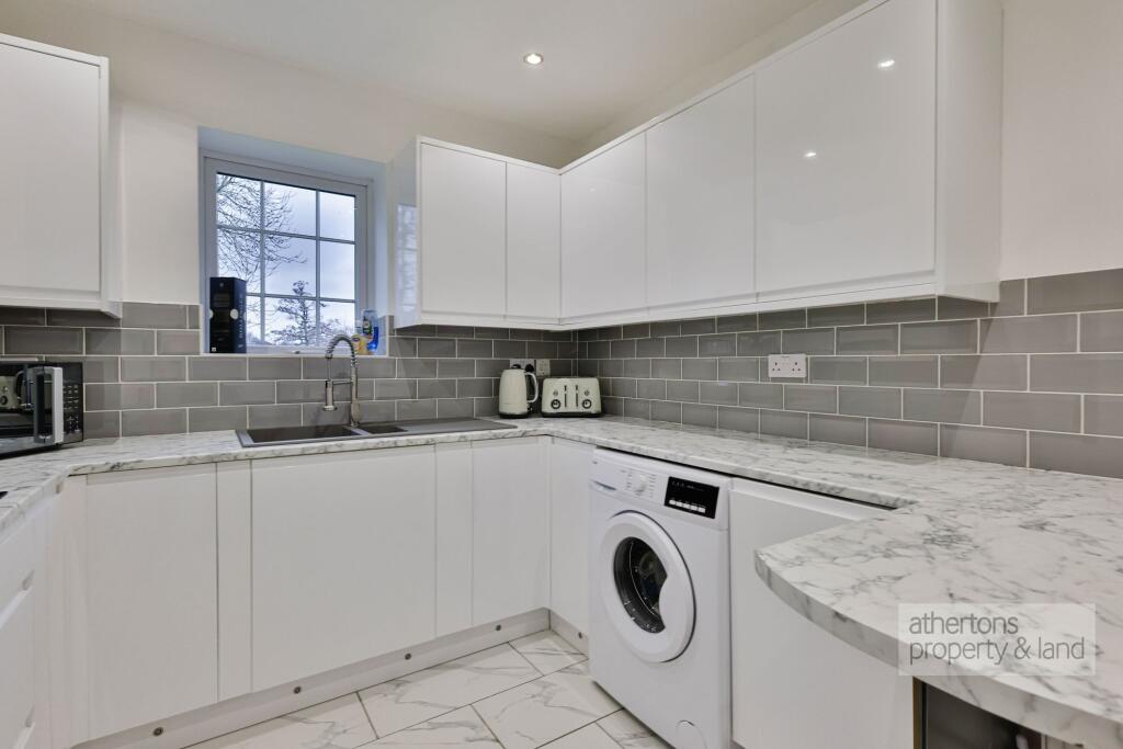 Apartment in Blackburn - More