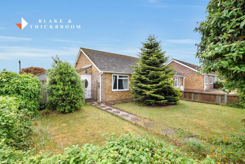 Main image of property: Sladburys Lane, Holland-on-Sea, Essex, CO15 4BE