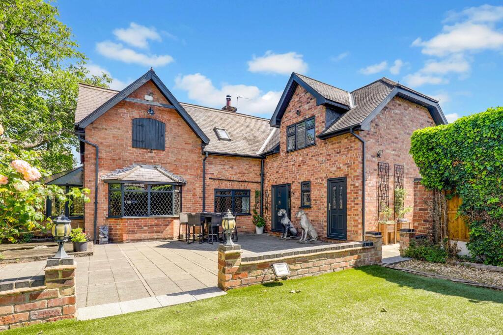 Main image of property: Stoke Lane, Gedling, NG4