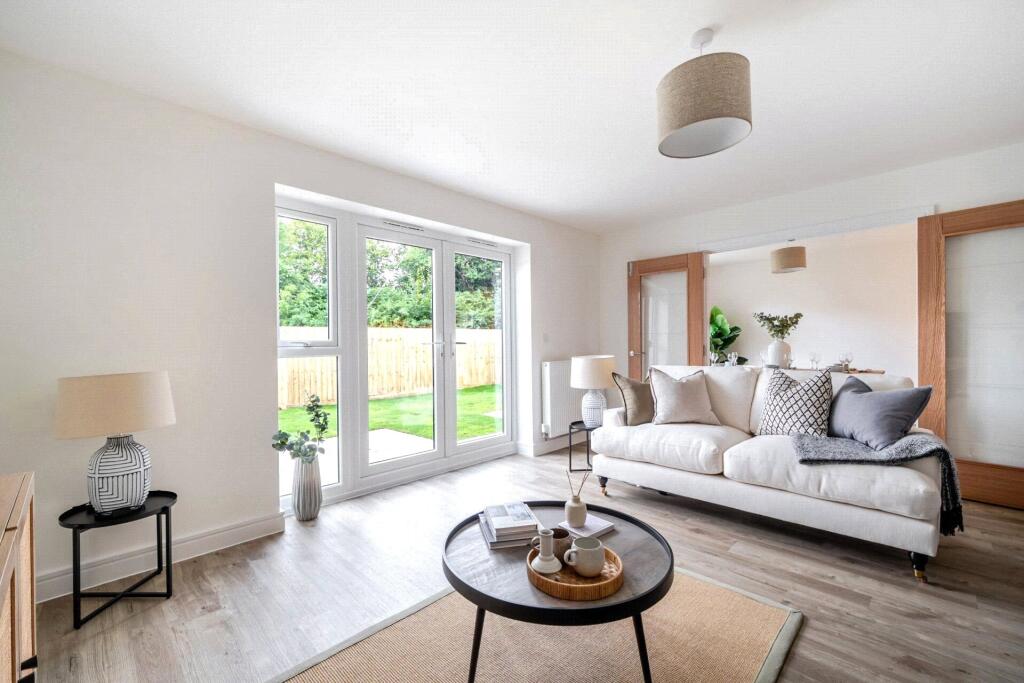 House in Plymouth - View 5