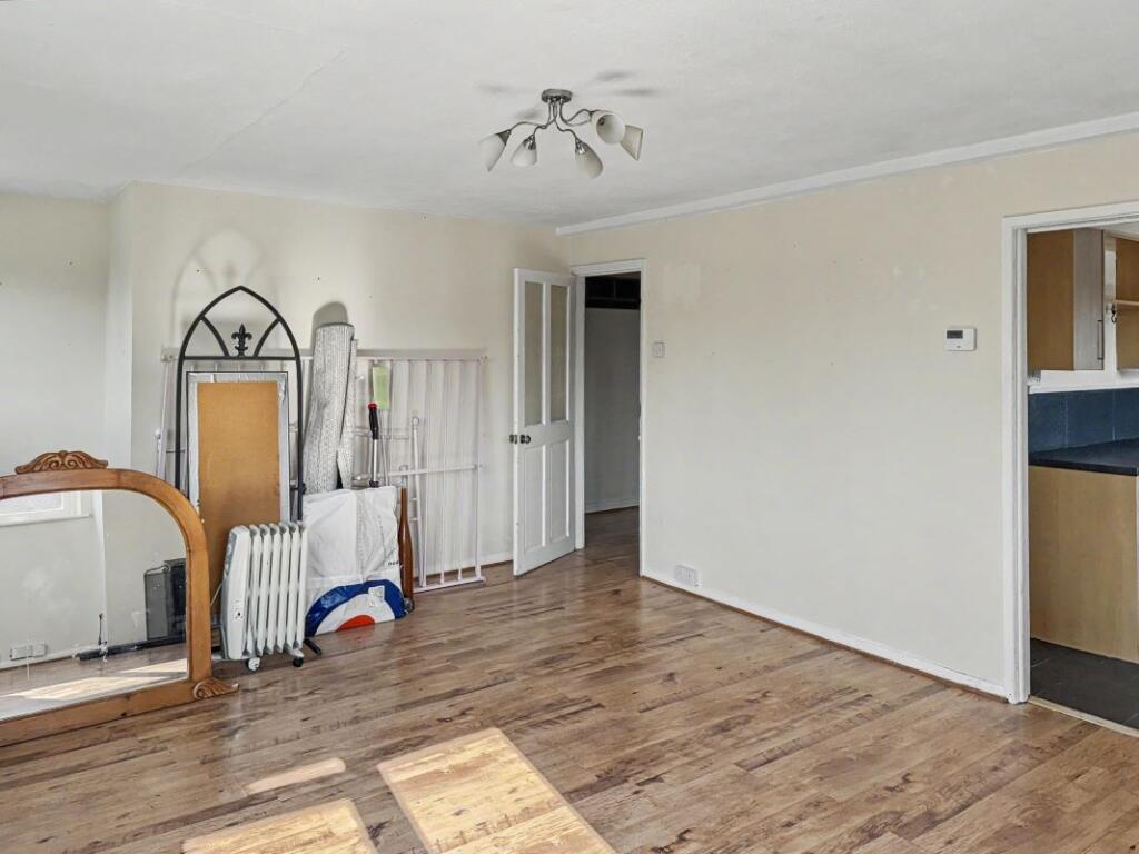 Apartment in Wolverhampton - View 4