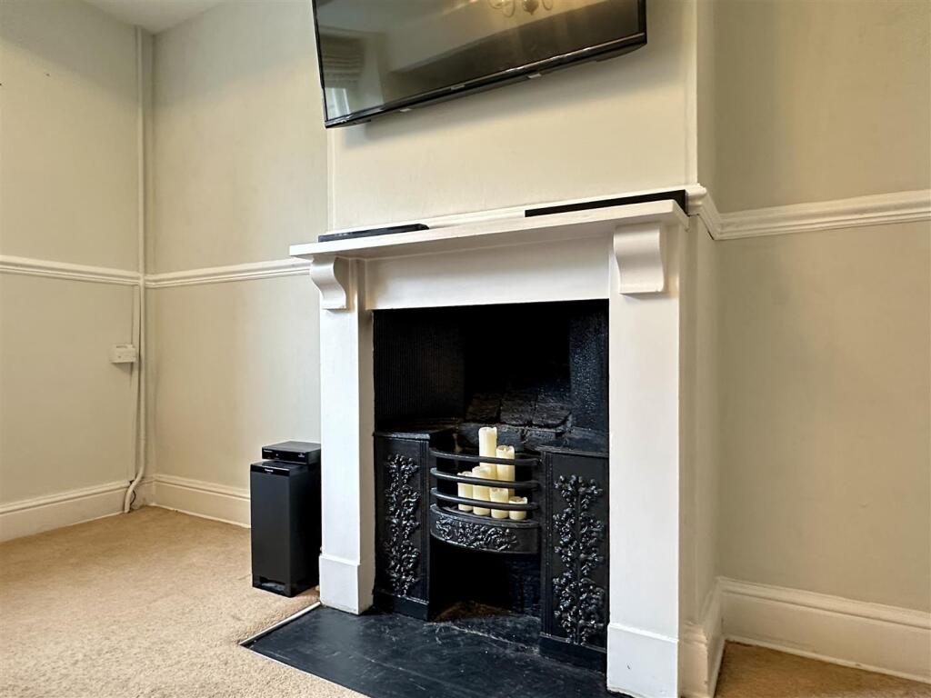 Apartment in Bakewell - View 5