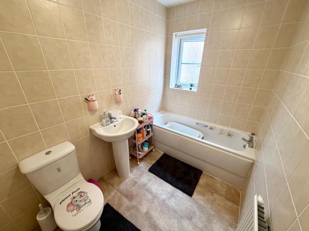 House in Sunderland - View 5