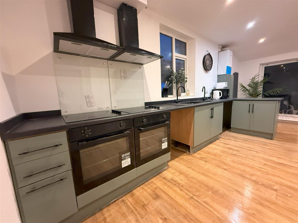 House in Derby, Peartree - View 5
