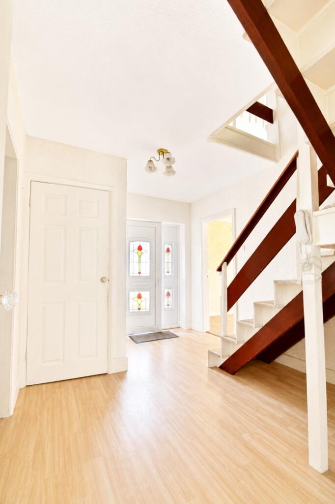 House in Pendle, Reedley Hallows - View 3