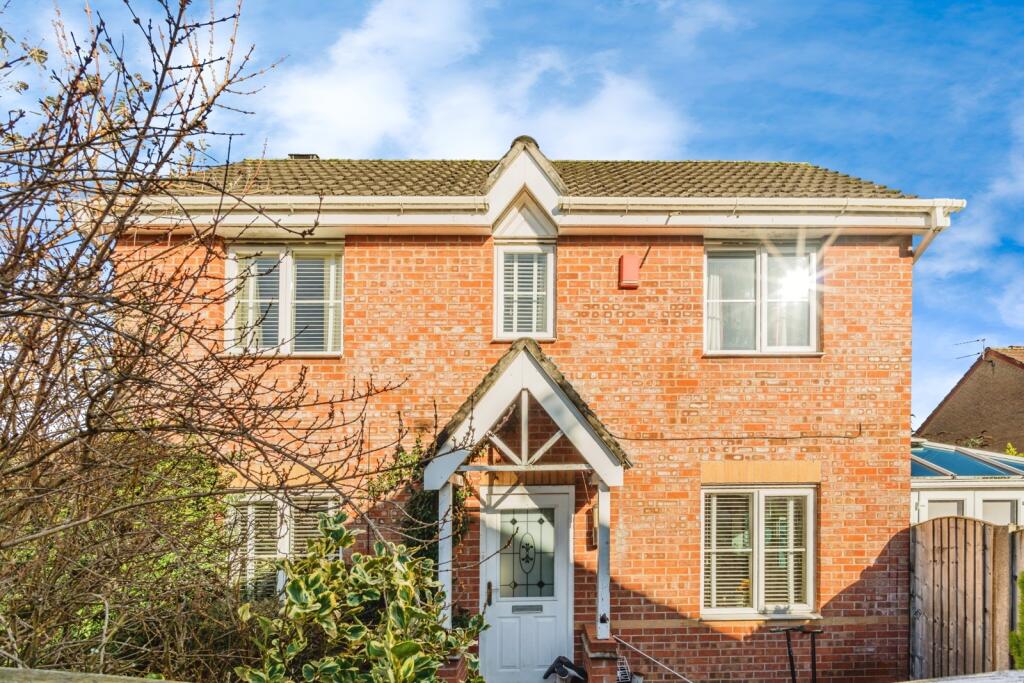 Main image of property: Chedworth Drive, Manchester, Greater Manchester, M23