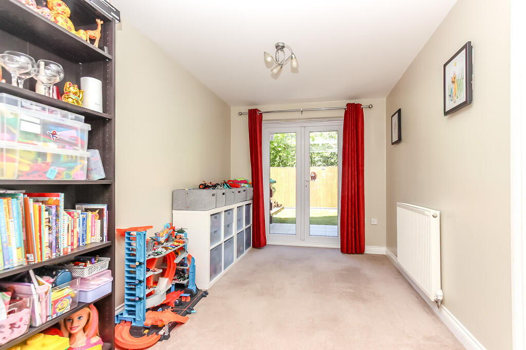 House in Wellingborough, Redhill Grange - View 4