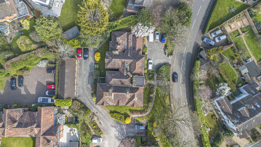 Additional image 26 of Akrill House, Hollybush Lane, Harpenden, Hertfordshire